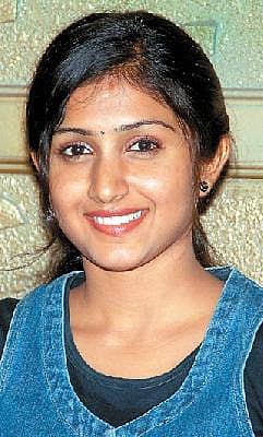 ಮಿಂಚುವ ಮುನ್ನ...