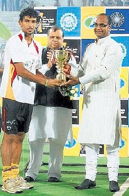 ಕರ್ನಾಟಕದ ಉತ್ತಪ್ಪ ಅತ್ಯುತ್ತಮ ಆಟಗಾರ