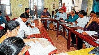 ಪರಿಶಿಷ್ಟರ ಅನುದಾನ: ಅಧಿಕಾರಿಗಳ ವಿರುದ್ಧ ಮೊಕದ್ದಮೆ