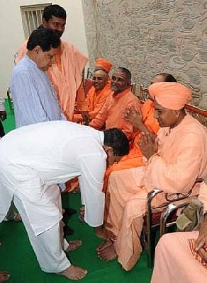 ಮತೀ(ಠೀ)ಯ ಧ್ರುವೀಕರಣದ ಅಪಾಯಕಾರಿ ಹಾದಿ