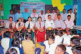 ಸರ್ಕಾರಿ ಪ್ರೌಢಶಾಲಾ ಶಿಕ್ಷಕರಿಗೆ ಸನ್ಮಾನ