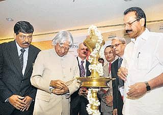 ಐಟಿ ಡಾಟ್ ಬಿಜ್ -2011ಕ್ಕೆ ಚಾಲನೆ ಅಭಿವೃದ್ಧಿ: ಕಲಾಂ ಸಲಹೆ