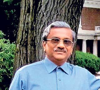 ಅರಳು ಮರುಳು!