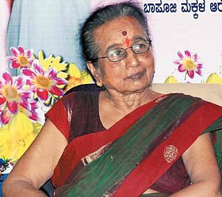 ನನ್ನ ನೆಚ್ಚಿನ ಕೇಸರಿ ಮೇಡಂ...