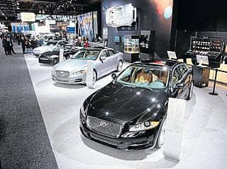 ಲಕ್ಸುರಿ ಅವಕಾಶ ಭರ್ಜರಿ