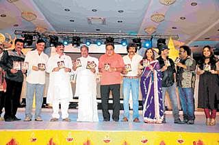 ಕಠಾರಿವೀರನ ಹಾಡು ಪಾಡು!