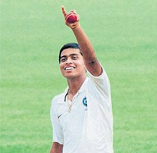 ಕ್ರಿಕೆಟ್: ಸೋಲಿನತ್ತ ಭಾರತ ಎ