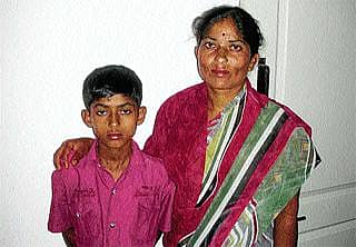 ರಕ್ತ ಕ್ಯಾನ್ಸರ್‌ನಿಂದ ಬಳಲುತ್ತಿರುವ ಪ್ರತಿಭಾವಂತ ವಿದ್ಯಾರ್ಥಿ