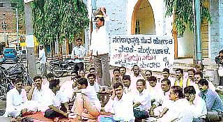 ಇಂಥ ಬರಿಗಾಲ ಭಗೀರಥ ಊರಿಗೊಬ್ಬ ಇದ್ದಿದ್ದರೆ...!
