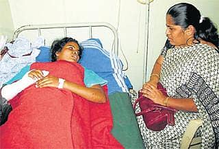 ಆಶಾಗೆ ಮಹಿಳಾ ಆಯೋಗದ ಅಧ್ಯಕ್ಷರಿಂದ ಸಾಂತ್ವನ