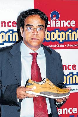 ನೂರನೇ ಹೆಜ್ಜೆಯಿರಿಸಿದ ರಿಲಯನ್ಸ್ ಫುಟ್ಪ್ರಿಂಟ್