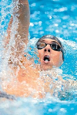 ಈಜು: ಫೆಲ್ಪ್ಸ್‌ಗೆ ಆಘಾತ