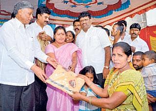 ಕಡಿಮೆ ವೆಚ್ಚದಲ್ಲಿ ಮನೆ ನಿರ್ಮಾಣ