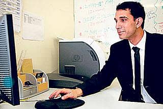 ಅಲ್ಲಲ್ಲಿ : ಉದ್ಯೋಗಾವಕಾಶ