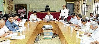 ಬೆಂಬಲ ಬೆಲೆ ಘೋಷಣೆ: ಖರೀದಿ ಕೇಂದ್ರಕ್ಕೆ ಸಿದ್ಧತೆ