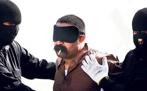 ಕೊನೆಯ ದಮ್... ನೇಣುಗಂಬಕ್ಕೆ ಏರುವ ಮುನ್ನ ಸೌದಿ ಆರೋಪಿ ತನ್ನ ಕೊನೆಯ ಆಸೆಯಾಗಿ ಧೂಮಪಾನ ಮಾಡಿದ ಕ್ಷಣ -ಎಎಫ್ಪಿ ಚಿತ್ರ