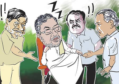 ಜೇಮ್ಸಬಾಂಡ್ ನಕ್ಕರು, ಮೋಟಾಶ್ರೀ ಅತ್ತರು