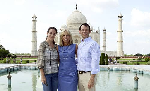 ಜಾಲಿ ಮೂಡಿನಲ್ಲಿ ಜಾಯ್ ಪರಿವಾರ