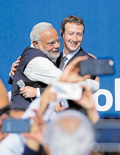 ಜನಪ್ರತಿನಿಧಿಗಳು ದಾಟಲಾಗದ ಡಿಜಿಟಲ್ ಕಂದಕ