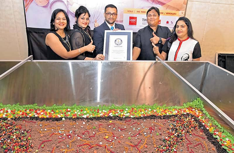 ಗಿನ್ನೆಸ್ ದಾಖಲೆ ಸೇರಿದ ಕೇಕ್್