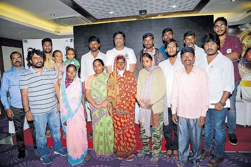 ದುರ್ಬಲರತ್ತ ‘ಸಿಂಹ ಹಸ್ತ’