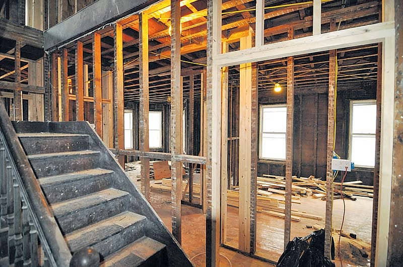 ಹಳೆಯ ಮನೆಗೆ ಹೊಸ ರೂಪ