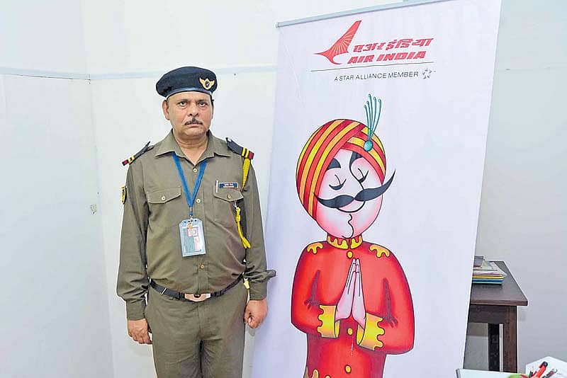 ಏರ್ ಇಂಡಿಯಾ ಭದ್ರತಾ ವಿಭಾಗದ ನೌಕರ ಸುಭಾಷ್‌ಚಂದ್ರ