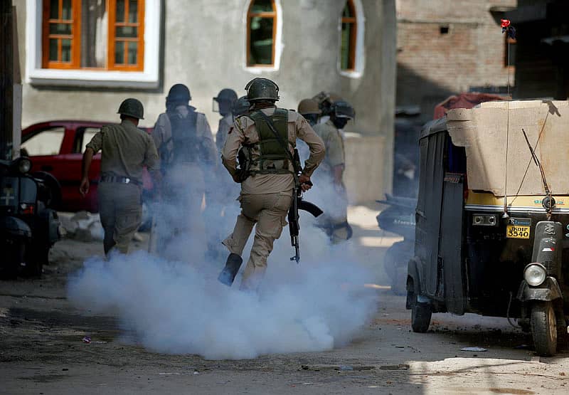 <div class="paragraphs"><p> ಗುಂಡೇಟಿಗೆ ಬಲಿ</p></div>