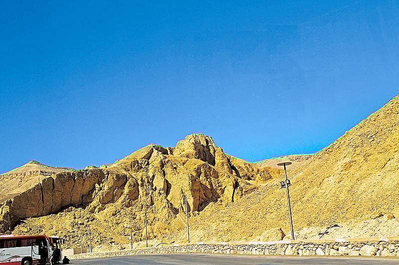 ಈಜಿಪ್ಟ್! ಮಣ್ಣೆಲ್ಲ ಹೊನ್ನು ಹೊನ್ನು...