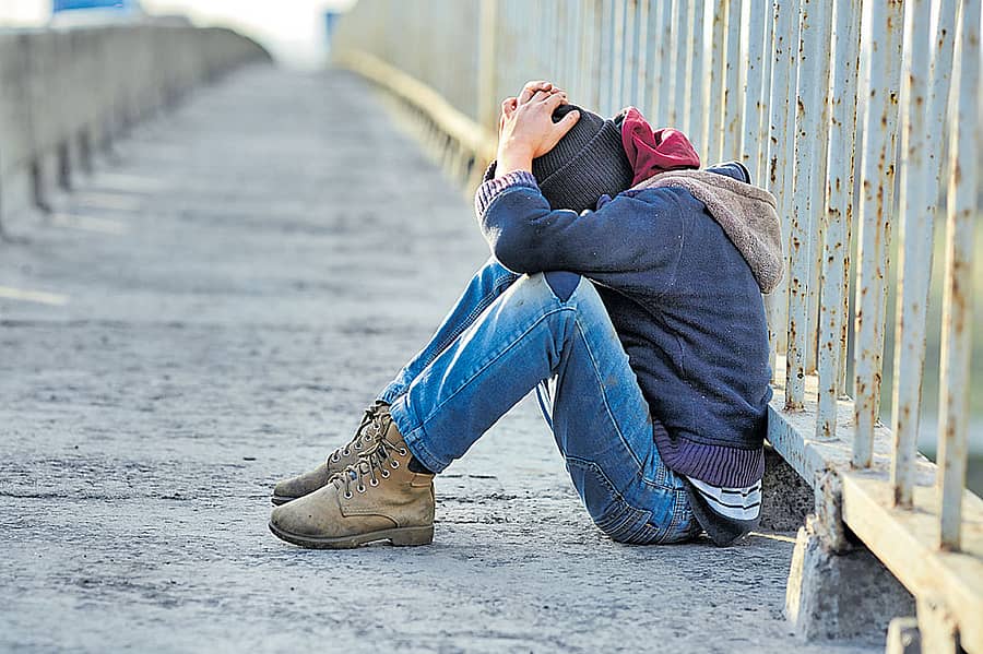 ಹಳಹಳಿಕೆಯ ಬದುಕು ಬೇಕೇ?