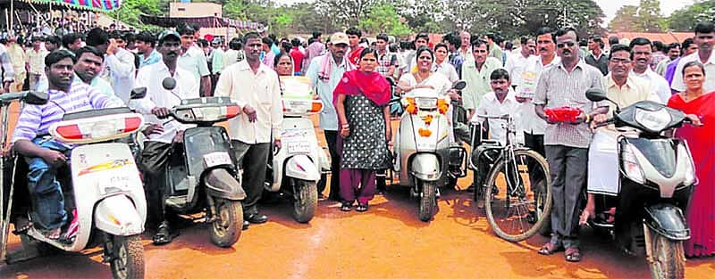 ಮಹಿಳೆಯರಿಗೆ ಆಸರೆಯಾದ ಅನಿತಾ