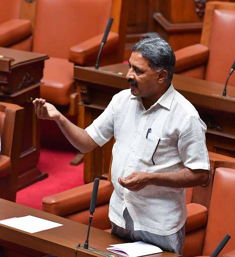 ರಾಜ್ಯದಲ್ಲಿ ಕ್ರಿಮಿನಲ್ ಹೆಚ್ಚಿದ ಕ್ರಿಮಿನಲ್ ಚಟುವಟಿಕೆ: ರಮೇಶ ಜಿಗಜಿಣಗಿ