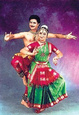 ಶ್ರುತಿಬದ್ಧ ಸಂಗೀತ; ನೃತ್ಯ