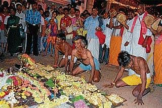 ಮೈಲಾರಲಿಂಗನ ಅದ್ದೂರಿ ದೋಣಿ ಪೂಜಾ ಮಹೋತ್ಸವ