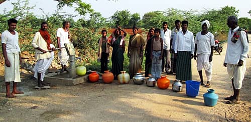 ಹಣ ಖರ್ಚಾದರೂ ಹನಿ ನೀರಿಗೆ ಪರದಾಟ!