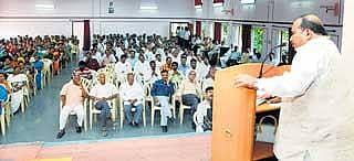 ರಾಷ್ಟ್ರ ನಿರ್ಮಾಣದಲ್ಲಿ ಶಿಕ್ಷಕರ ಹೊಣೆ ಹೆಚ್ಚು