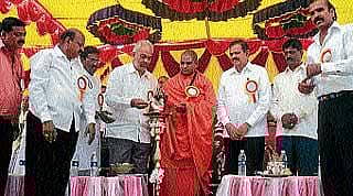 ನಾಯಕ ಜನಾಂಗದ ಅಭಿವೃದ್ಧಿಗೆ ಶ್ರಮಿಸಿ