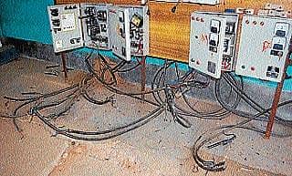 ಲಕ್ಷಾಂತರ ನಷ್ಟ: ದೂರು ನೀಡದ ನಗರಸಭೆ ಮಡೇರಹಳ್ಳಿ ಪಂಪ್ ಹೌಸ್‌ಗೆ ಹಾನಿ.