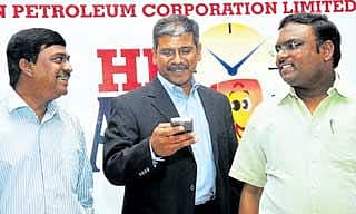 ಎಲ್‌ಪಿಜಿ: ಎಸ್‌ಎಂಎಸ್ ಮೂಲಕವೂ ಬುಕ್ಕಿಂಗ್