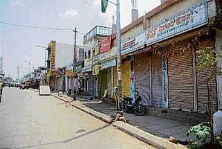 ರೈತರ ಮೇಲೆ ಲಾಠಿ: ಕೊಪ್ಪಳ ಬಂದ್