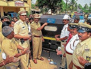 ಆಟೋಗಳಿಗೆ ಸಂಖ್ಯೆ ನೀಡಿಕೆ ಆರಂಭ