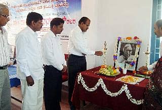 ಅಸ್ಪೃಶ್ಯತೆ ಇನ್ನೂ ಜೀವಂತ: ವಿಷಾದ