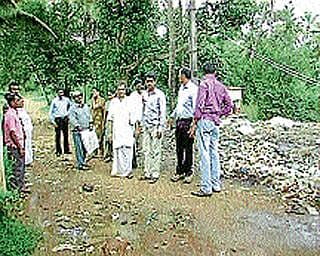 ಕಟೀಲು ಪರಿಸರ ಸ್ವಚ್ಛತೆಗೆ ಆದ್ಯತೆ: ಈಶ್ವರ್