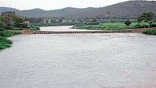 ಹುಬ್ಬಳ್ಳಿ-ಸೋಲಾಪುರ ಸೇತುವೆ ಸಂಚಾರಕ್ಕೆ ಮುಕ್ತ