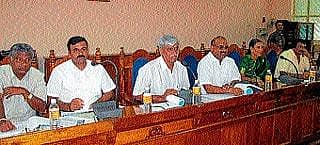 ಬೆಳೆ ರಕ್ಷಣೆಗೆ ಸಿದ್ಧತೆ ಕೈಗೊಳ್ಳಲು ಸೂಚನೆ