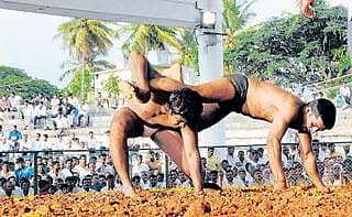 ಮಲ್ಲಿಗೆ ಊರಿನ ಕುಸ್ತಿ ಕಂಪು