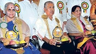 ಶಿಕ್ಷಕರು ಜ್ಞಾನ ವೃದ್ಧಿಸಿಕೊಳ್ಳಲು ಸಲಹೆ