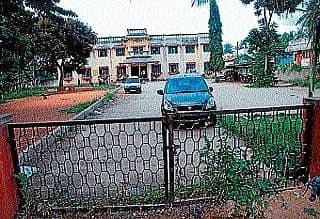 ದಶಕದಿಂದ ಪಾಳು ಬಿದ್ದ ಮಿನಿ ವಿಧಾನಸೌಧ