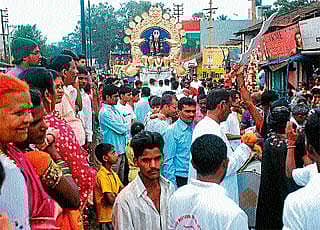 ಸಂಭ್ರಮದ ವಿಜಯ ದಶಮಿ ಆಚರಣೆ