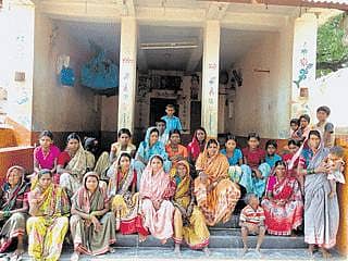 ನಾಯಕನೂರು: ದಲಿತರಿಗೆ ಬಹಿಷ್ಕಾರ ಮುಂದುವರಿಕೆ